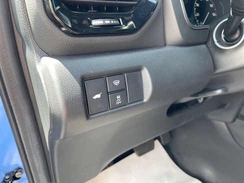 Used 2025 Honda Pilot TrailSport image 26