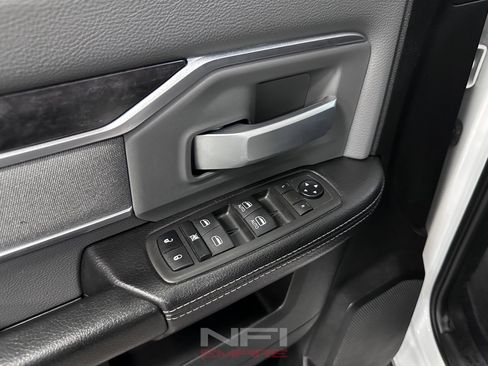 Used 2021 RAM 2500 Big Horn AWD/4WD image 34