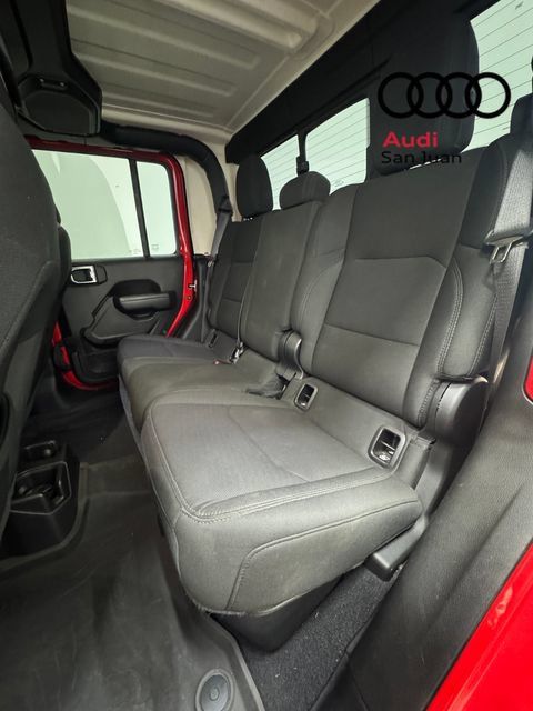Used 2022 Jeep Gladiator Sport AWD/4WD image 27