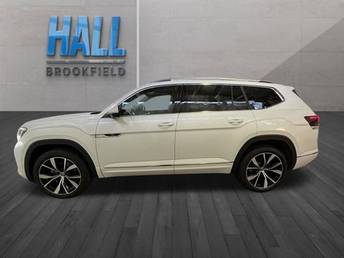 Used 2024 Volkswagen Atlas SEL Premium R-Line AWD/4WD image 3