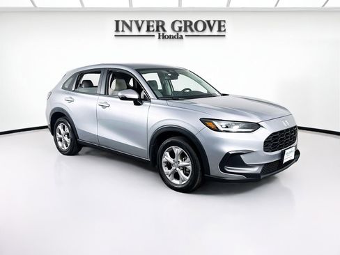 Used 2024 Honda HR-V LX image 3