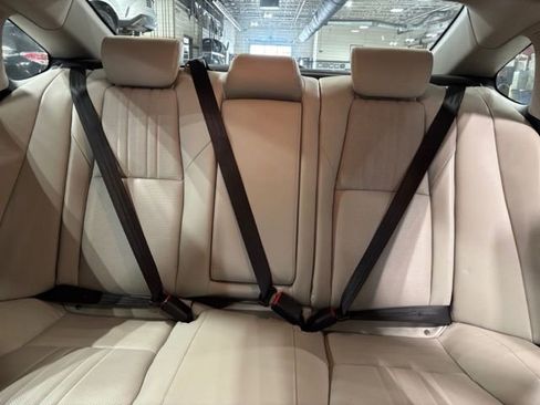 Used 2018 Honda Accord EX-L image 25