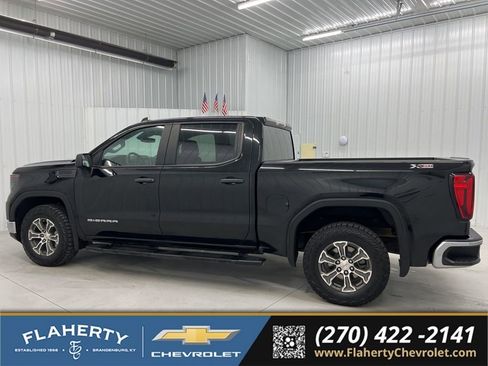 Used 2024 GMC Sierra 1500 Pro w/ Pro Value Package AWD/4WD image 5