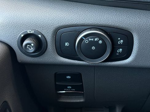 New 2025 Ford Transit 250 148 Medium Roof w/ Exterior Upgrade Package image 28