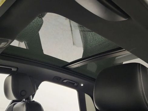 Used 2019 Audi SQ5 Prestige w/ Prestige Package image 16