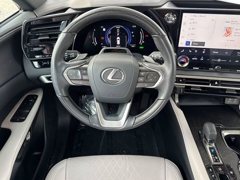 Used 2024 Lexus RX 350 w/ Convenience Package image 13
