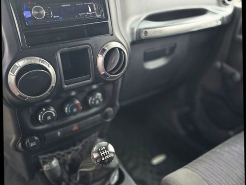 Used 2011 Jeep Wrangler Sport image 11