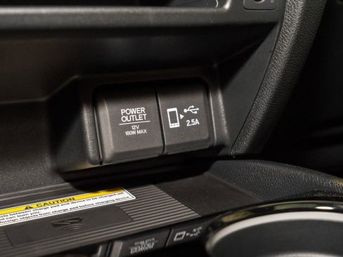 Used 2023 Honda Passport Elite image 18