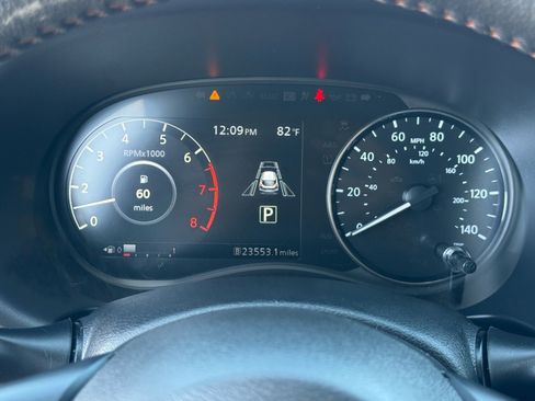 Used 2024 Nissan Kicks SR image 19