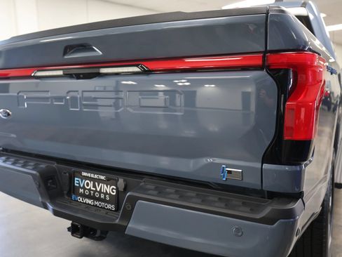 Used 2023 Ford F150 Lightning Platinum AWD/4WD image 16
