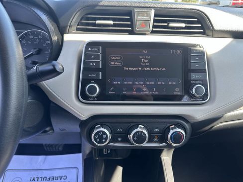 Used 2021 Nissan Versa SV image 18