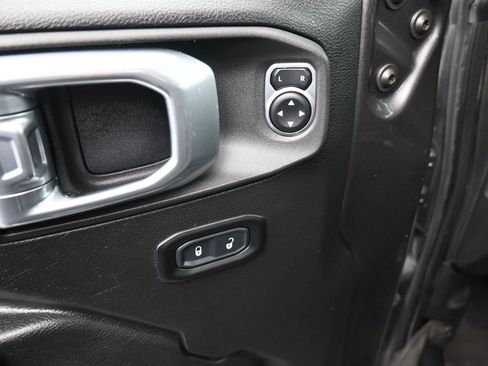 Used 2021 Jeep Gladiator Sport w/ Quick Order Package 24Q 80Th image 13