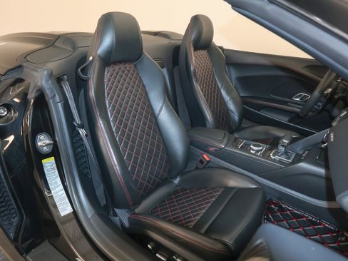 Used 2020 Audi R8 V10 performance image 46