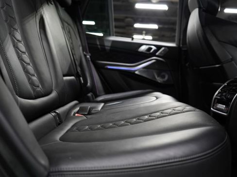 Used 2021 BMW X5 M w/ Competition Package AWD/4WD image 34
