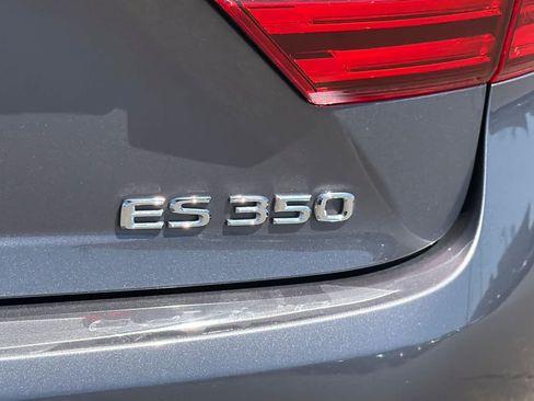 Used 2018 Lexus ES 350 w/ Accessory Package FWD image 31