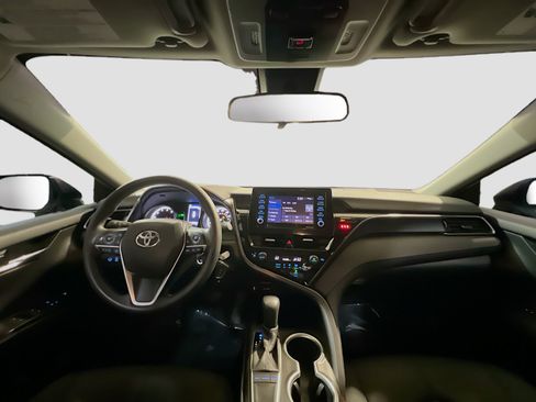 Used 2024 Toyota Camry LE FWD image 15