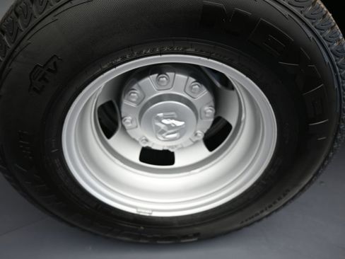 Used 2024 RAM 3500 Tradesman image 40