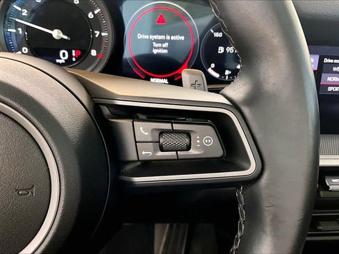 Used 2021 Porsche 911 Carrera image 23