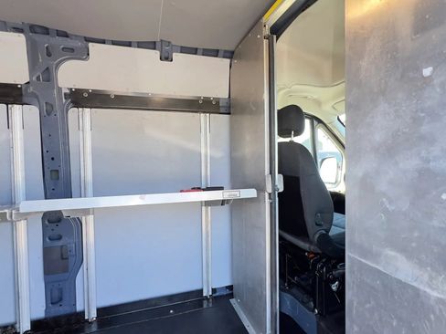 Used 2022 RAM ProMaster 3500 w/ Fleet Safety Group (AWQ) FWD image 16