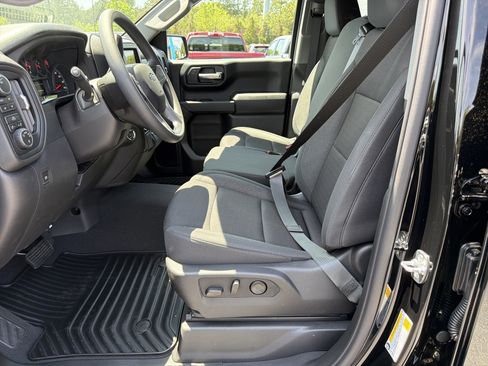 New 2026 Chevrolet Silverado 1500 Custom Trail Boss AWD/4WD image 9