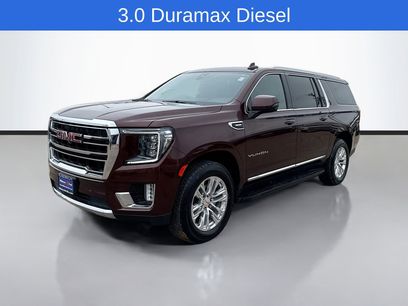 Used 2022 GMC Yukon XL SLT w/ SLT Premium Package