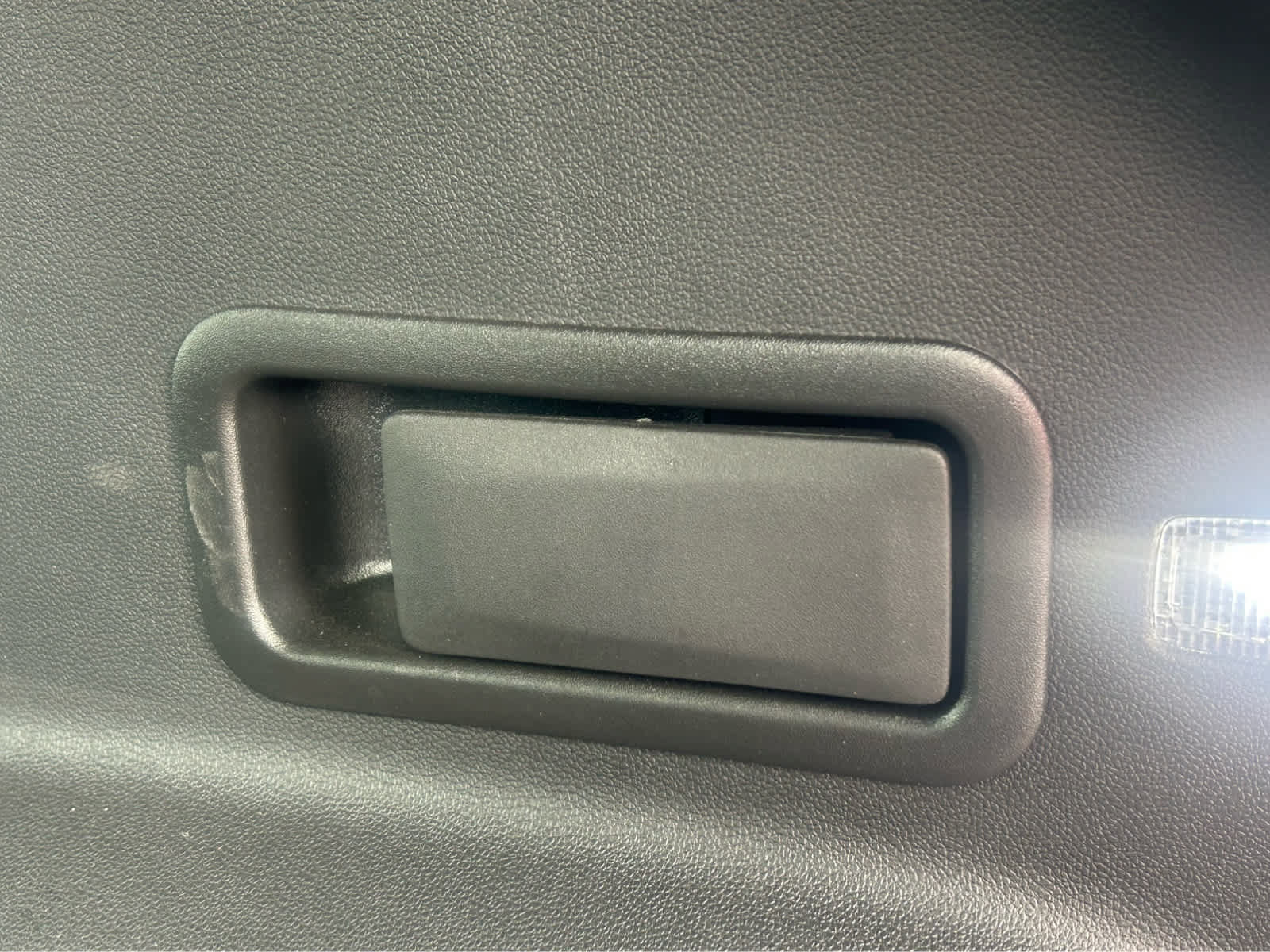 Used 2025 Chevrolet Blazer LT FWD image 8