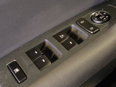 Used 2017 Hyundai Sonata Sport w/ Value Edition Package 02 image 27