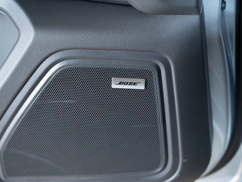 Certified 2026 Porsche Macan AWD/4WD image 18
