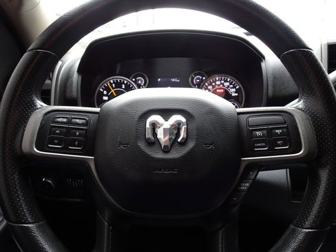 Used 2020 RAM 3500 Tradesman w/ Chrome Appearance Group image 24