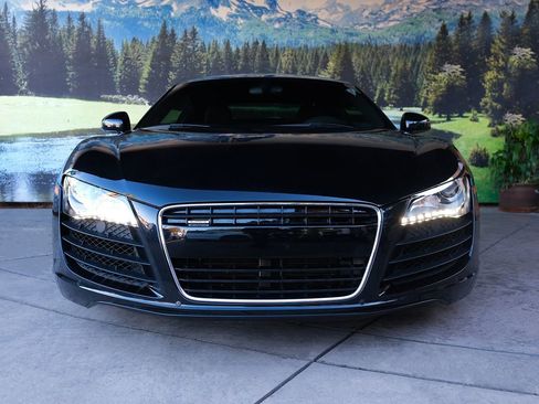 Used 2009 Audi R8 V8 image 2
