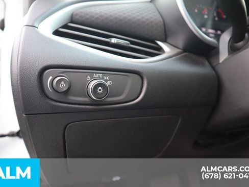 Used 2024 Chevrolet Malibu LT image 12