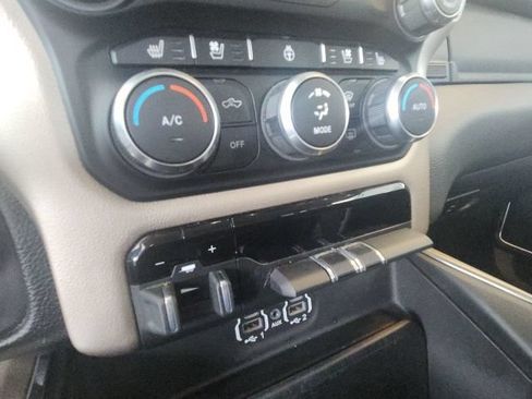 Certified 2021 RAM 1500 Laramie w/ Off Road Group AWD/4WD image 29