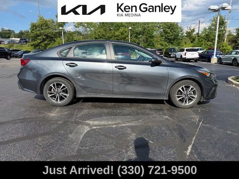 Certified 2023 Kia Forte LXS w/ LXS Technology Package FWD image 6