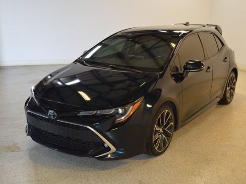 Used 2019 Toyota Corolla XSE FWD image 7