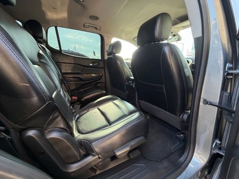 Used 2020 GMC Acadia SLE FWD image 20
