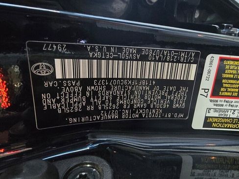 Used 2012 Toyota Camry XLE w/ Leather Pkg image 30