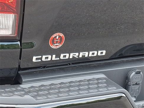 New 2025 Chevrolet Colorado LT w/ Advanced Trailering Package image 17