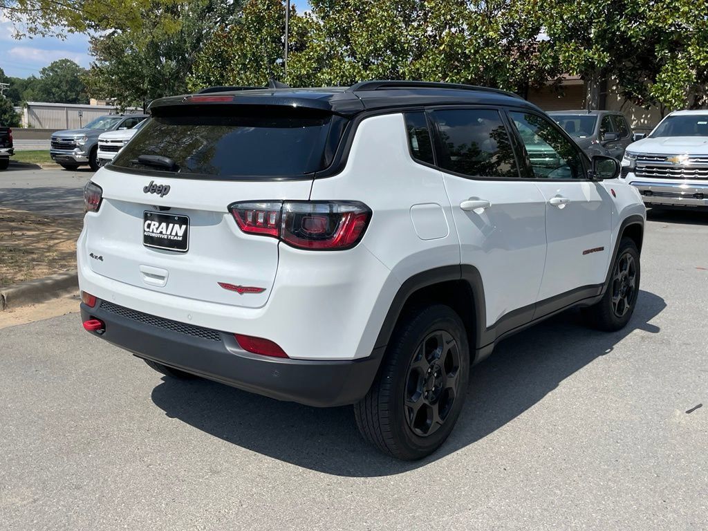Used 2023 Jeep Compass Trailhawk AWD/4WD image 8