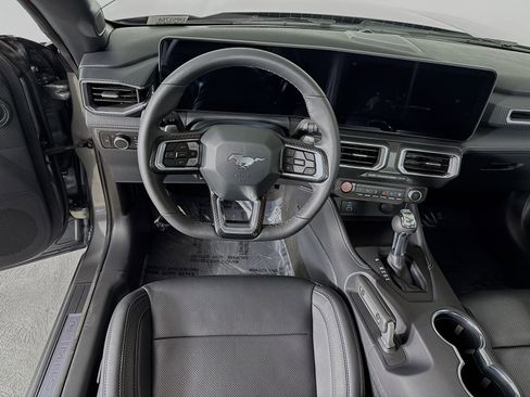 Used 2025 Ford Mustang GT Premium w/ GT Performance Package image 21