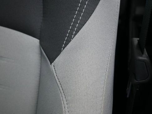 Used 2025 Toyota Tacoma TRD Sport image 12