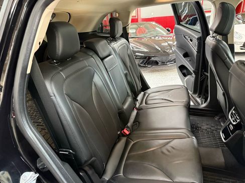 Used 2023 Lincoln Nautilus Reserve w/ Luxury Package image 24