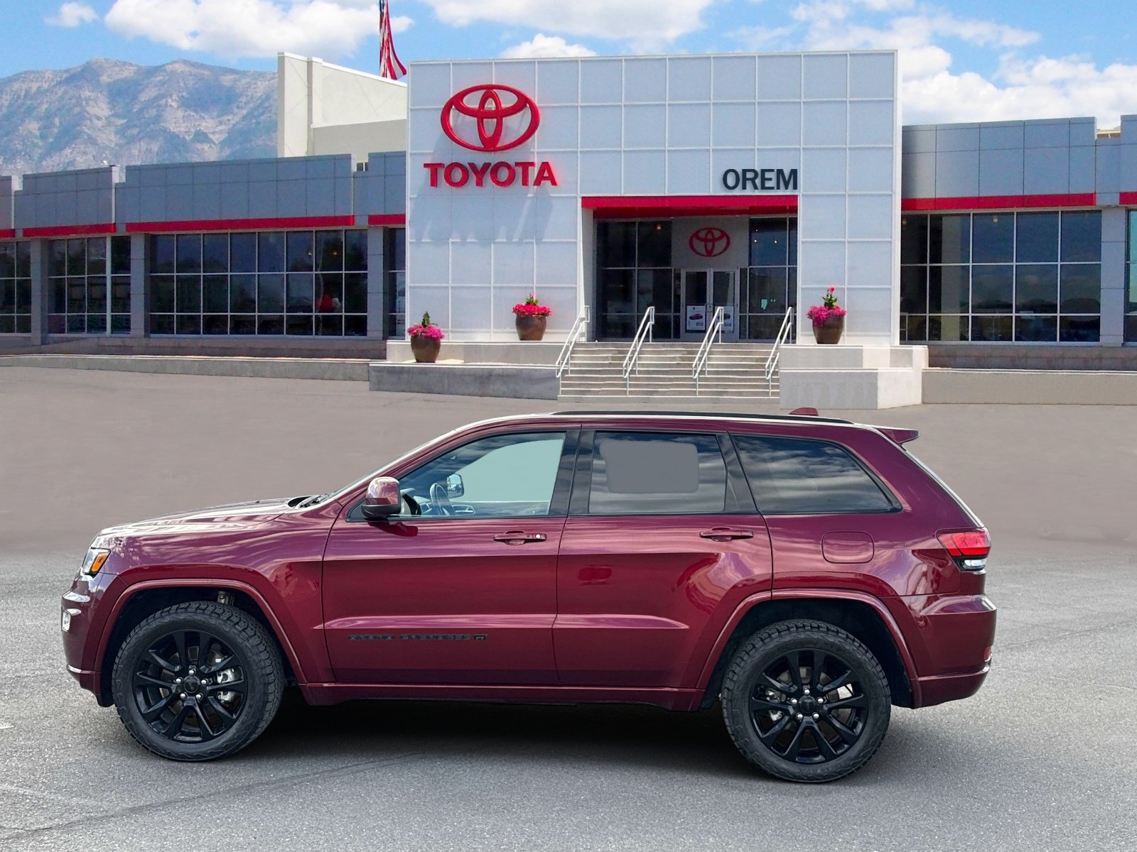 Used 2022 Jeep Grand Cherokee Laredo X AWD/4WD image 6