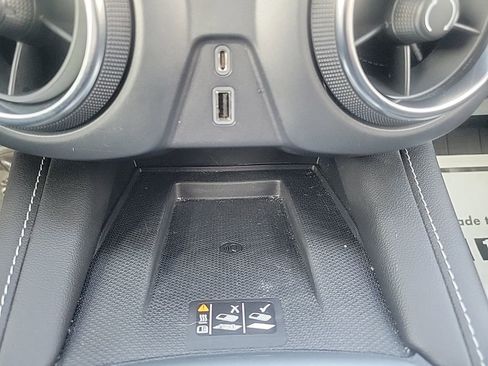 Certified 2023 Chevrolet Blazer LT w/ Convenience Package image 19