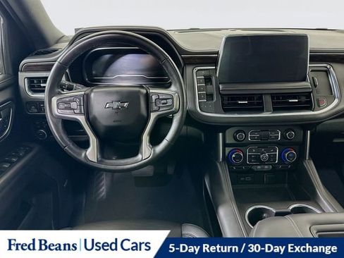 Certified 2023 Chevrolet Suburban Z71 w/ Luxury Package AWD/4WD image 26