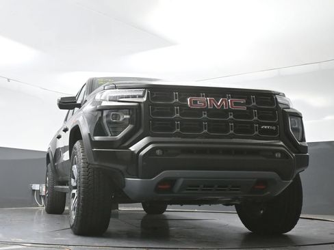 Used 2024 GMC Canyon AT4 w/ Canyon Safety Plus Package AWD/4WD image 26