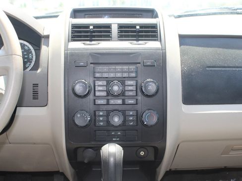 Used 2012 Ford Escape XLS FWD image 12