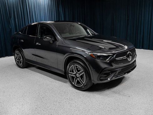 New 2026 Mercedes-Benz GLC 300 4MATIC image 3