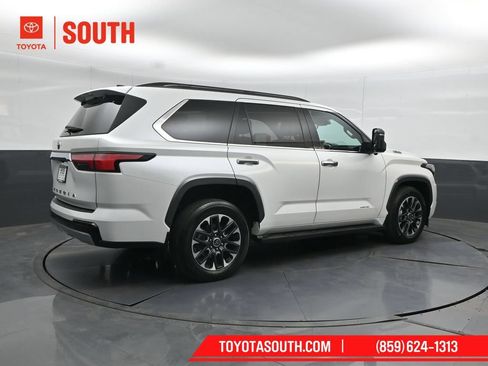 Used 2023 Toyota Sequoia Limited w/ Tow Technology Package AWD/4WD image 2