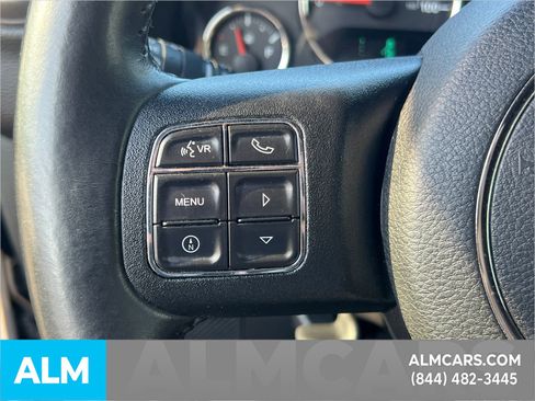 Used 2017 Jeep Wrangler Unlimited Sport w/ Quick Order Package 23S AWD/4WD image 23