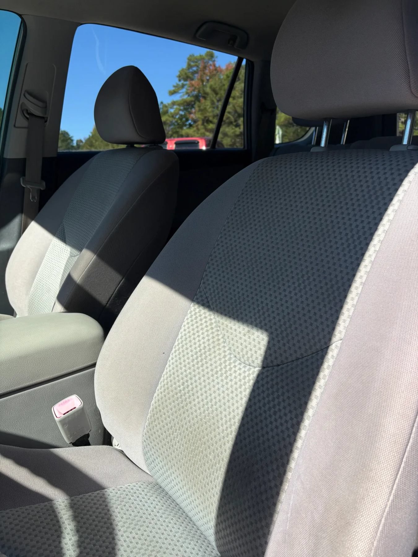 Used 2007 Toyota RAV4 2WD image 46